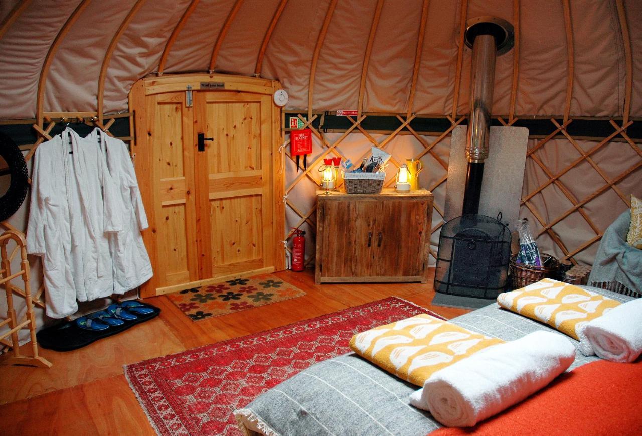 ホテル Stamford Meadows Glamping With Private Hot Tubs エクステリア 写真