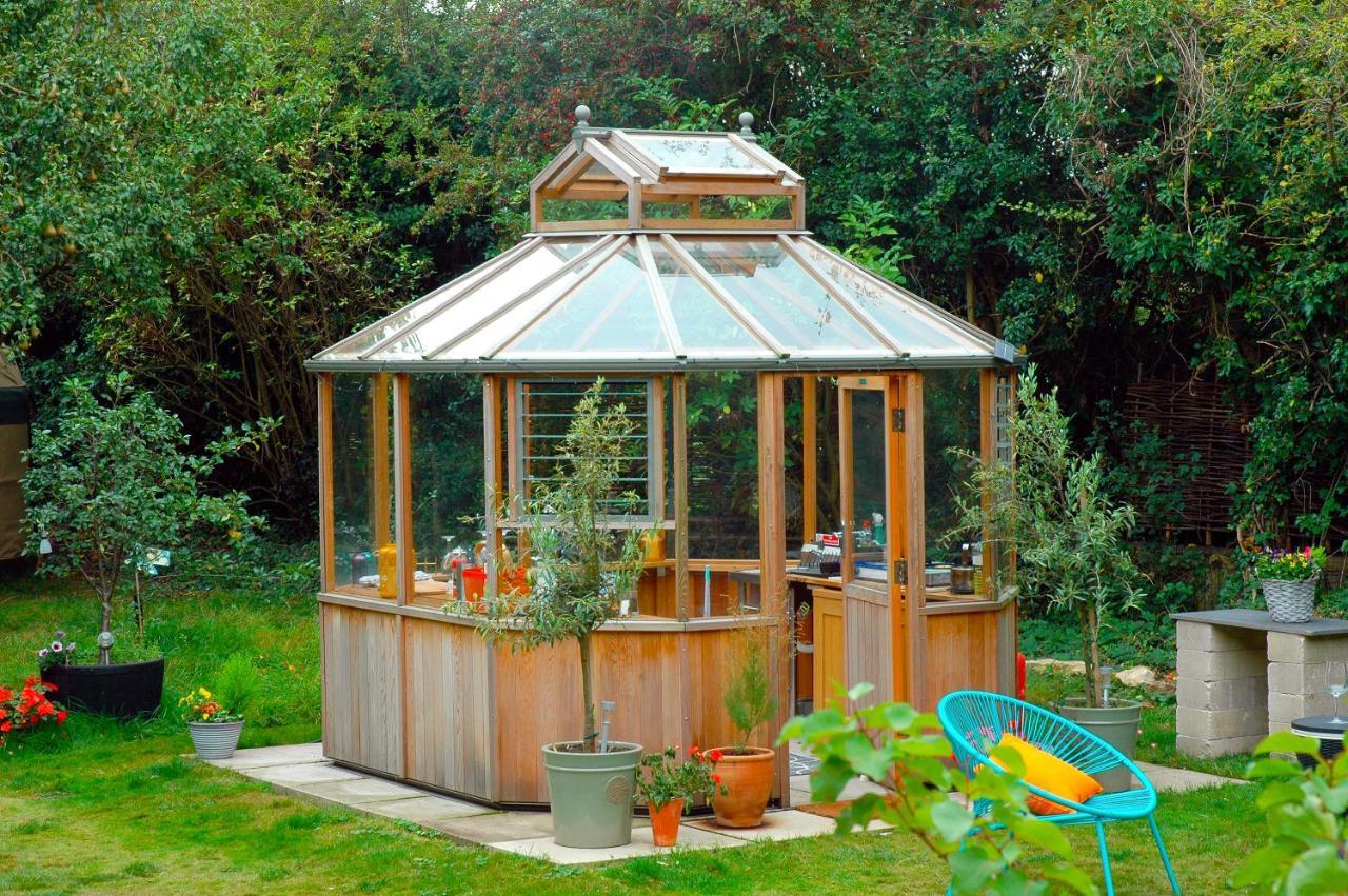 ホテル Stamford Meadows Glamping With Private Hot Tubs エクステリア 写真