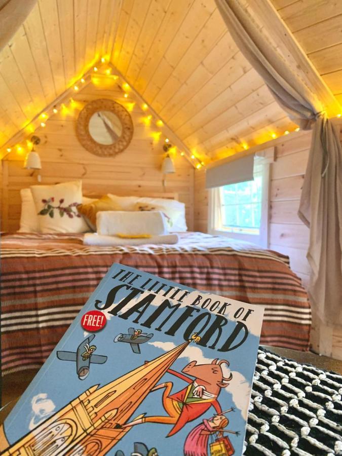 ホテル Stamford Meadows Glamping With Private Hot Tubs エクステリア 写真